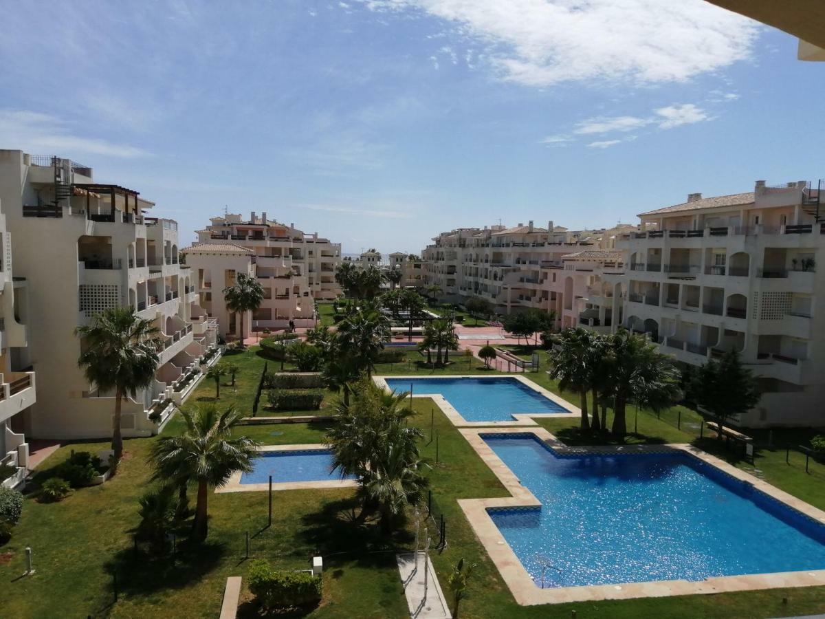 Apartment Entre El Mar Y El Golf. Wifi Privado. *