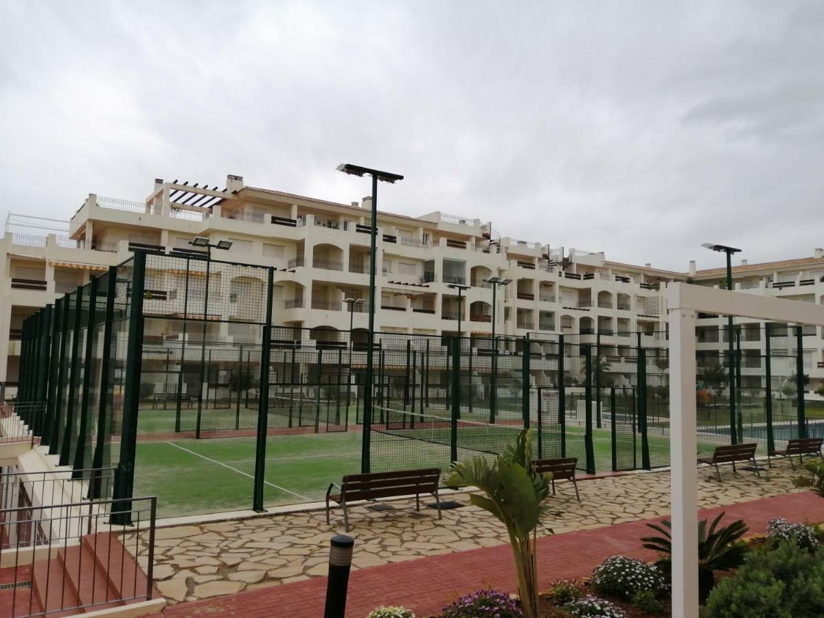 Apartment Entre El Mar Y El Golf. Wifi Privado.